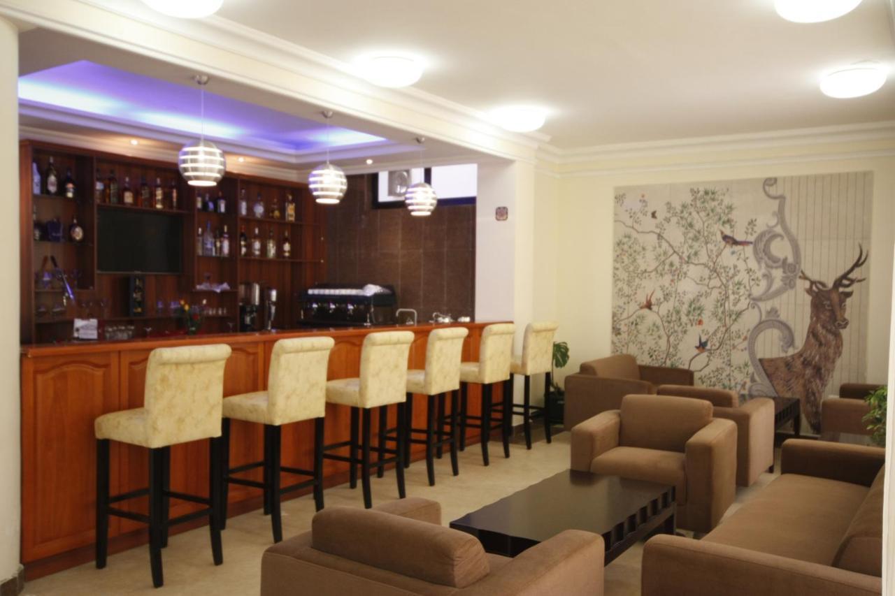 Caravan Hotel Addis Exterior photo