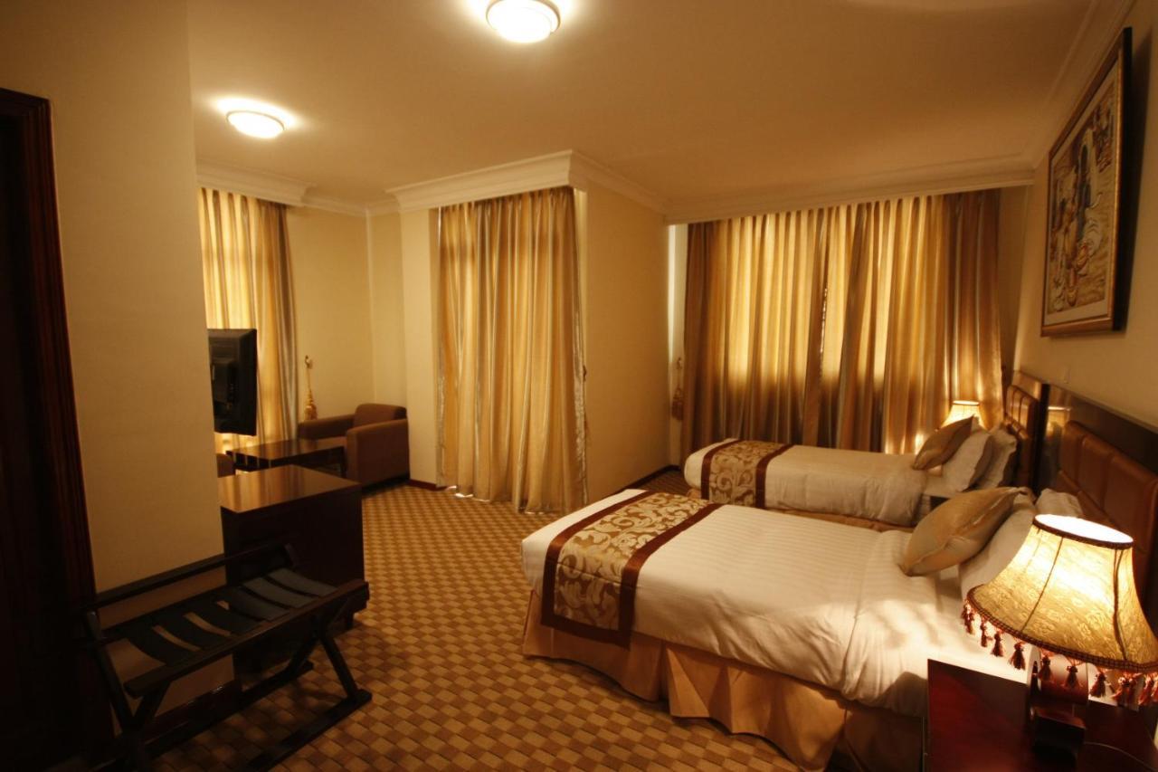 Caravan Hotel Addis Exterior photo