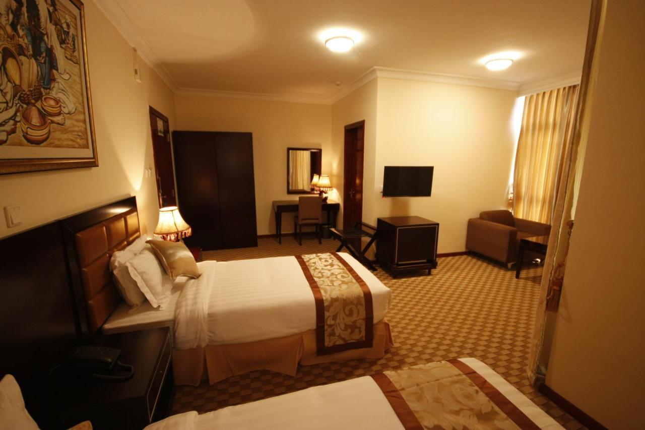 Caravan Hotel Addis Exterior photo