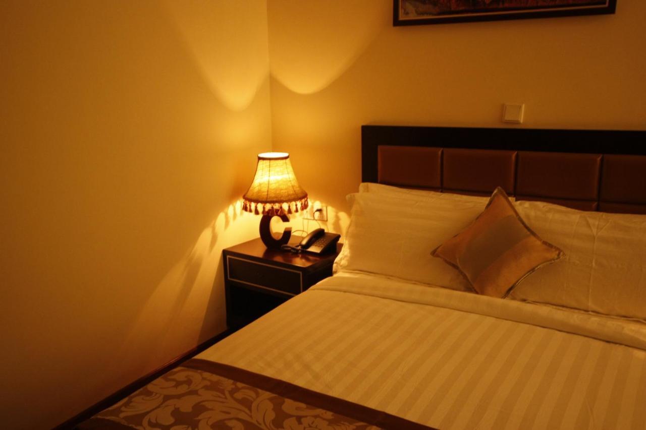 Caravan Hotel Addis Exterior photo