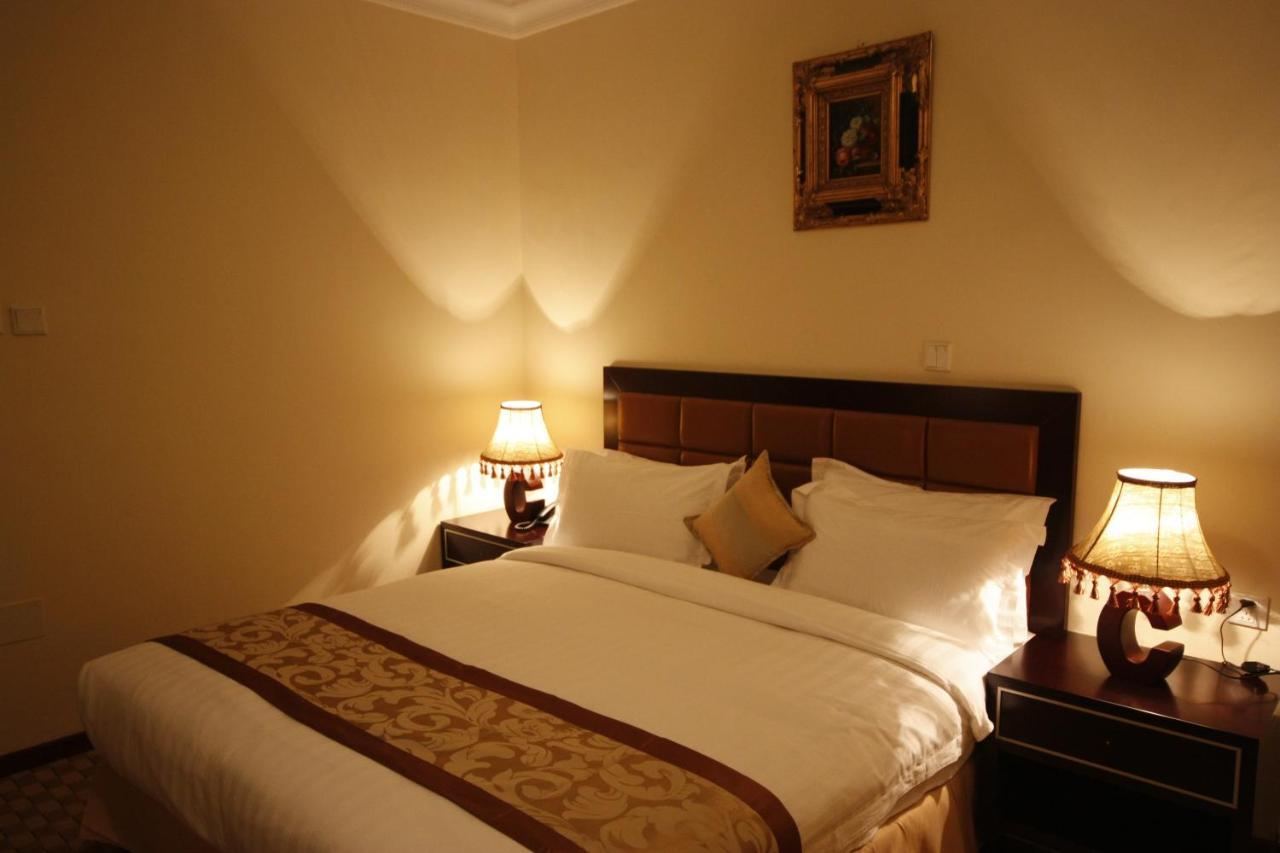 Caravan Hotel Addis Exterior photo